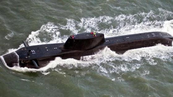 Ρωσικά υποβρύχια τα επονομαζόμενα “Βlack Hole” απέτρεψαν βρετανικό υποβρύχιο να χτυπήσει τη Συρία